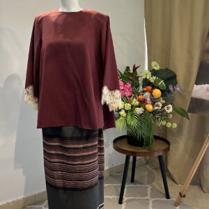 CLEARANCE- Salmah Kurung Kedah Maroon